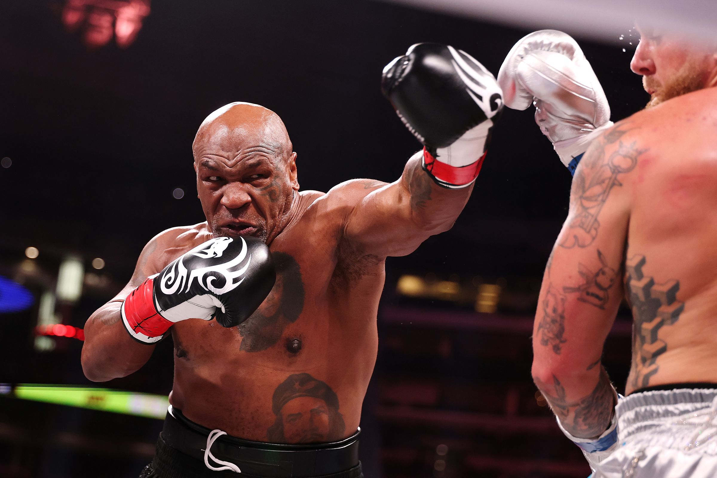 A photo showing Mike Tyson in the boxing ring